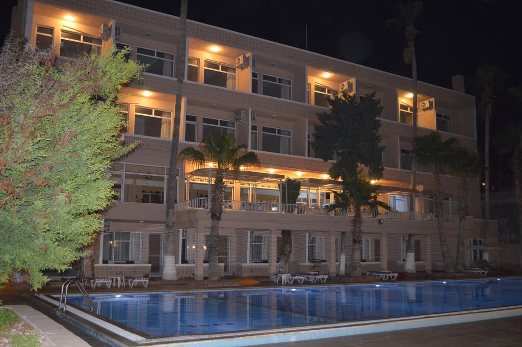 Lades Hotel Silifke Bagian luar foto