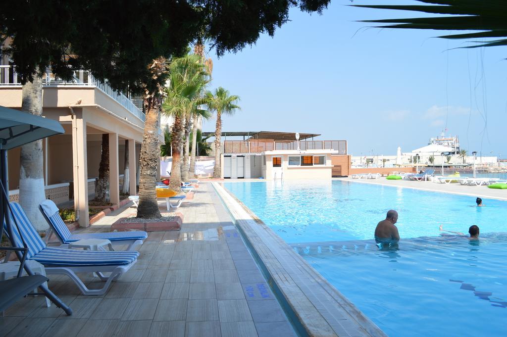 Lades Hotel Silifke Bagian luar foto