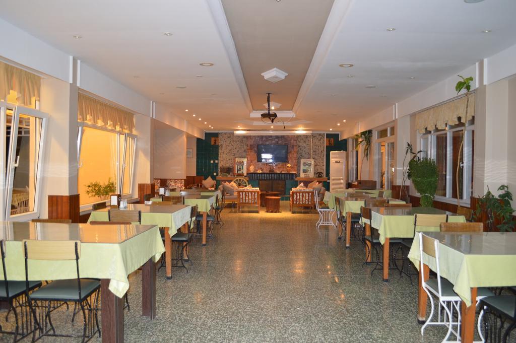 Lades Hotel Silifke Bagian luar foto